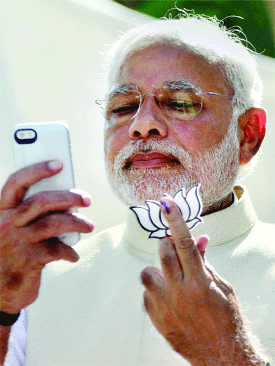 2 FIRs against NaMo for poll code violation