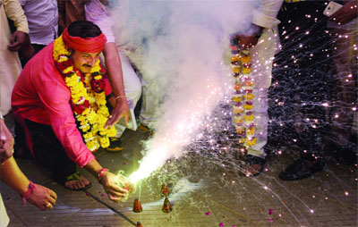 Chhath Puja now a public holiday!