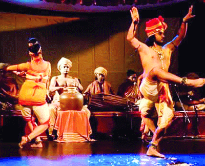 Pulse of the universe