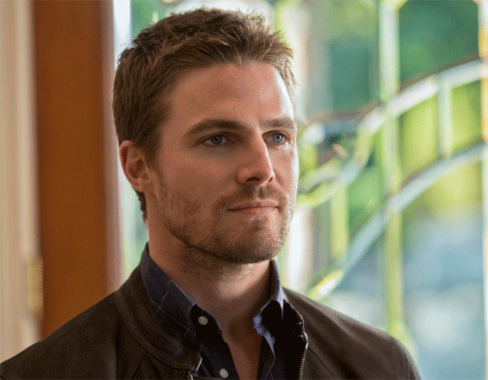 Oliver Queen to have new team in fifth season of 'Arrow'