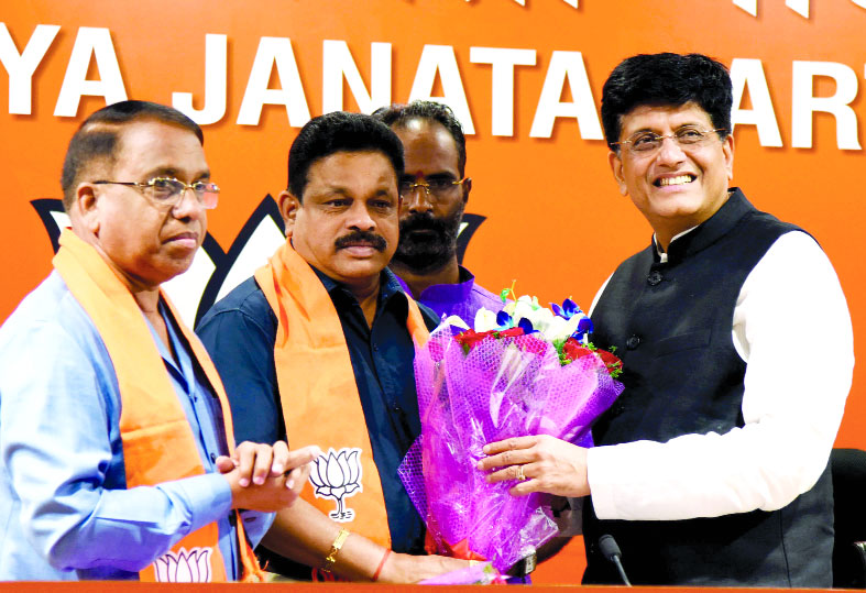 2 Cong MLAs join BJP, shatter party’s Goa plan