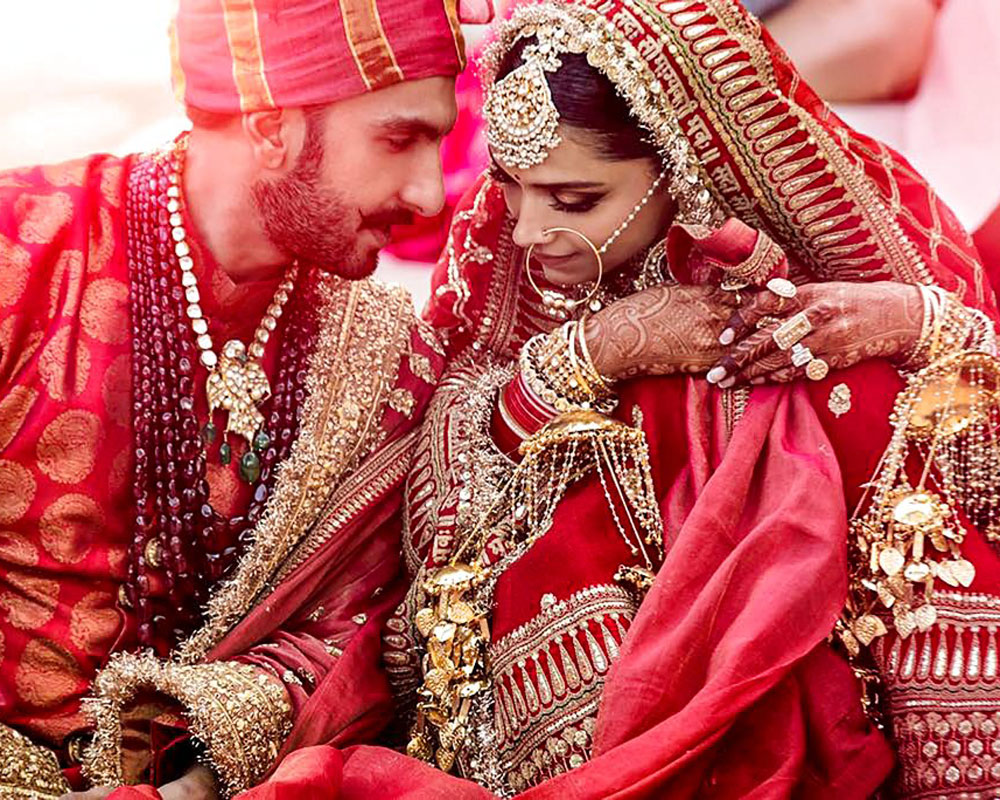 Bollywood wishes DeepVeer happiness forever after