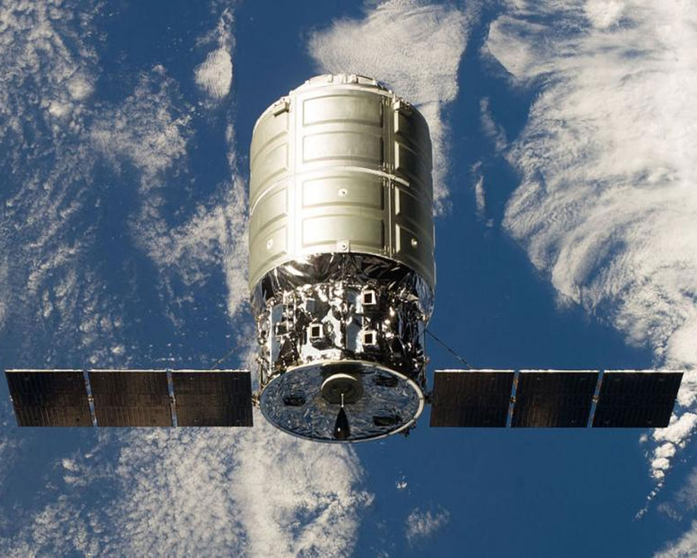 Cygnus cargo ship launches to ISS