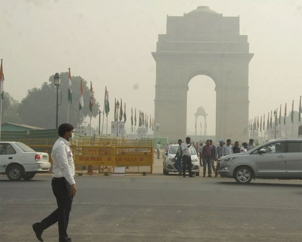 Delhi's air quality 'very poor', likely to improve due to high wind