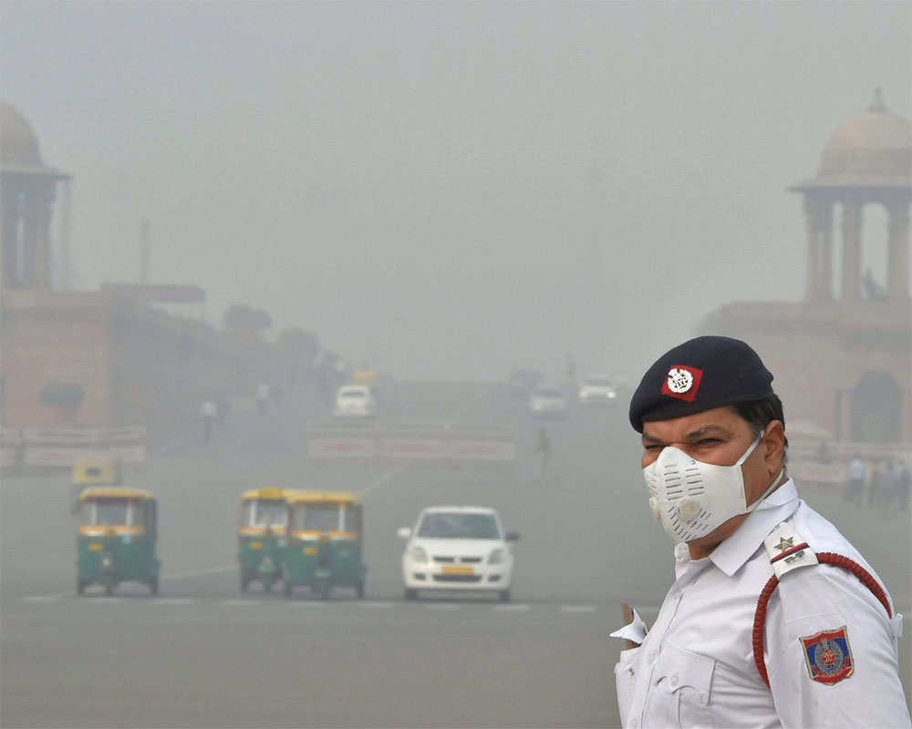 Delhi's air quality deteriorates, may worsen by Sunday: Authorities
