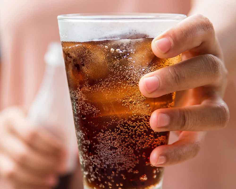 Drinking soda, sweetened drinks may up chronic kidney disease: Study