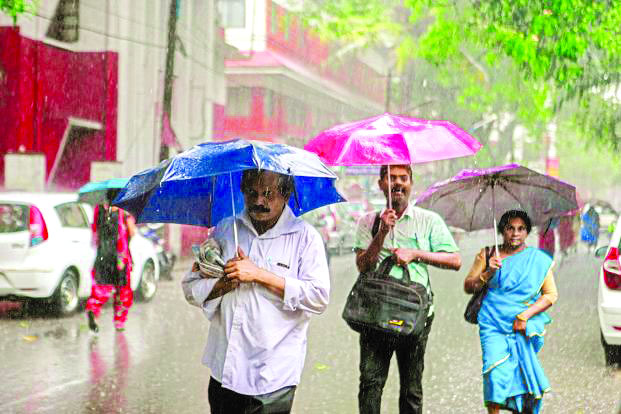 Halted by Titli, N-E monsoon to hit southern India soon
