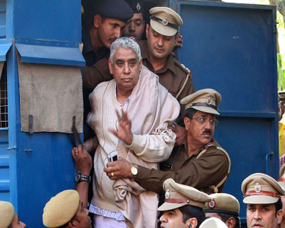 Haryana court convicts self-styled godman Rampal for murders