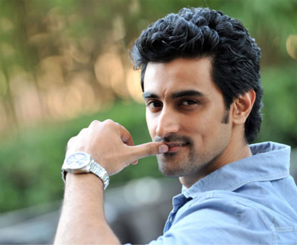 I'm not someone who sits and waits for things to happen: Kunal Kapoor