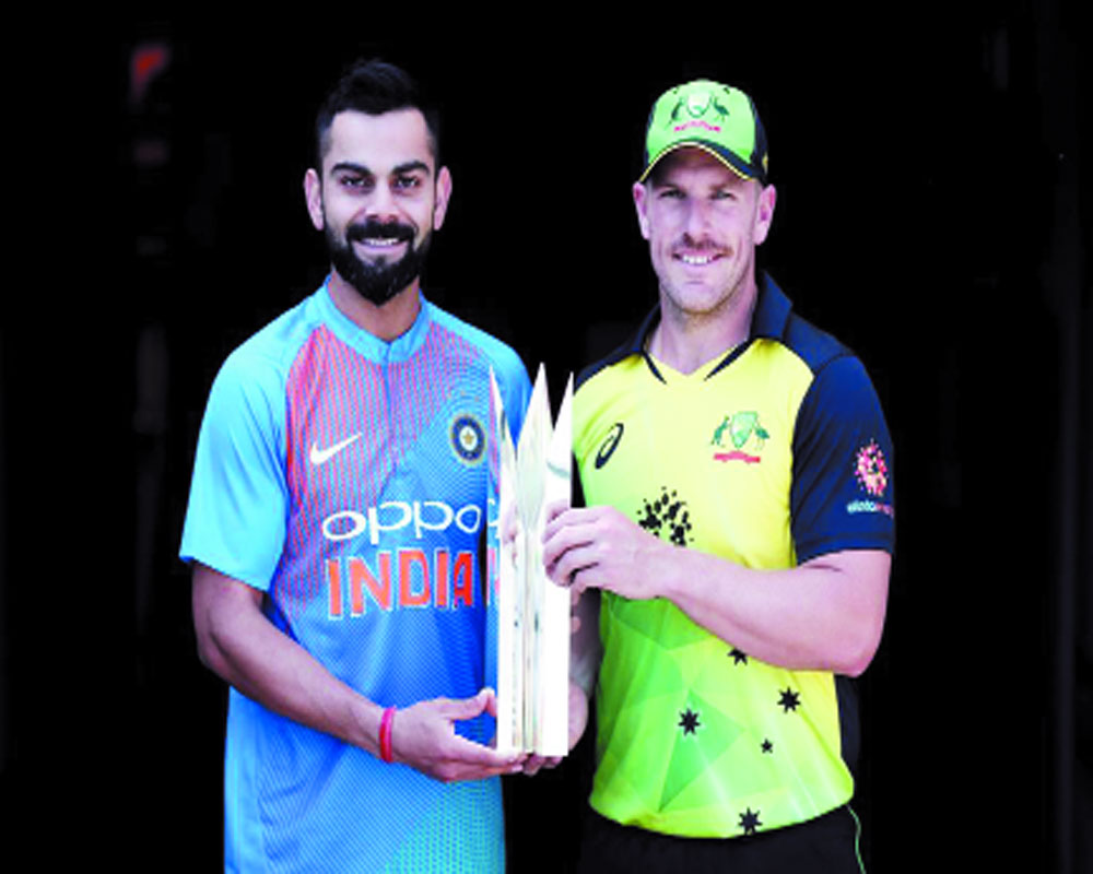India start as favourites against Aussies