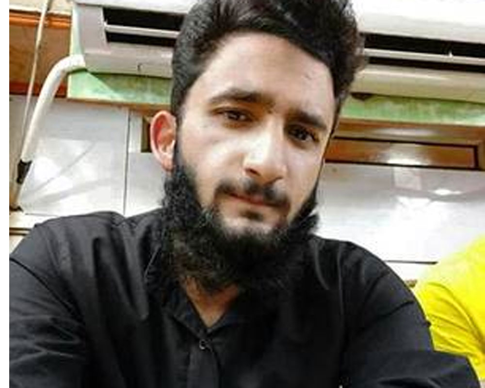 Kashmiri student thrashed in scuffle at GNoida univ missing; cops claim he is JK's Pulwama