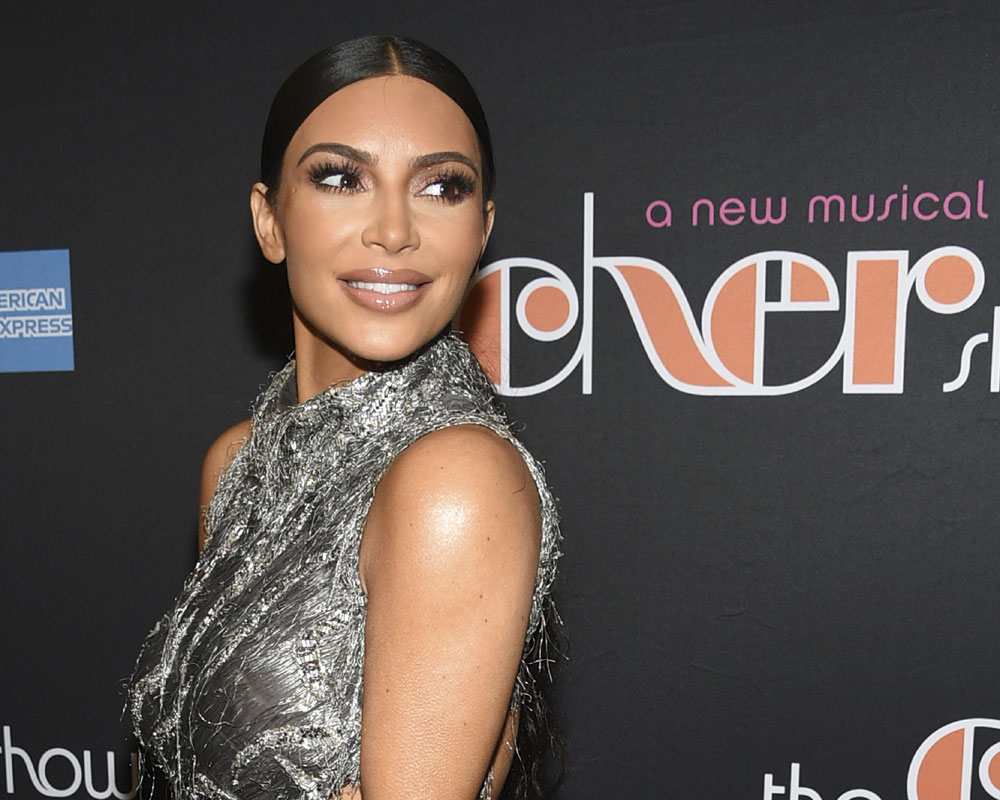Kim Kardashian suffers a wardrobe mishap