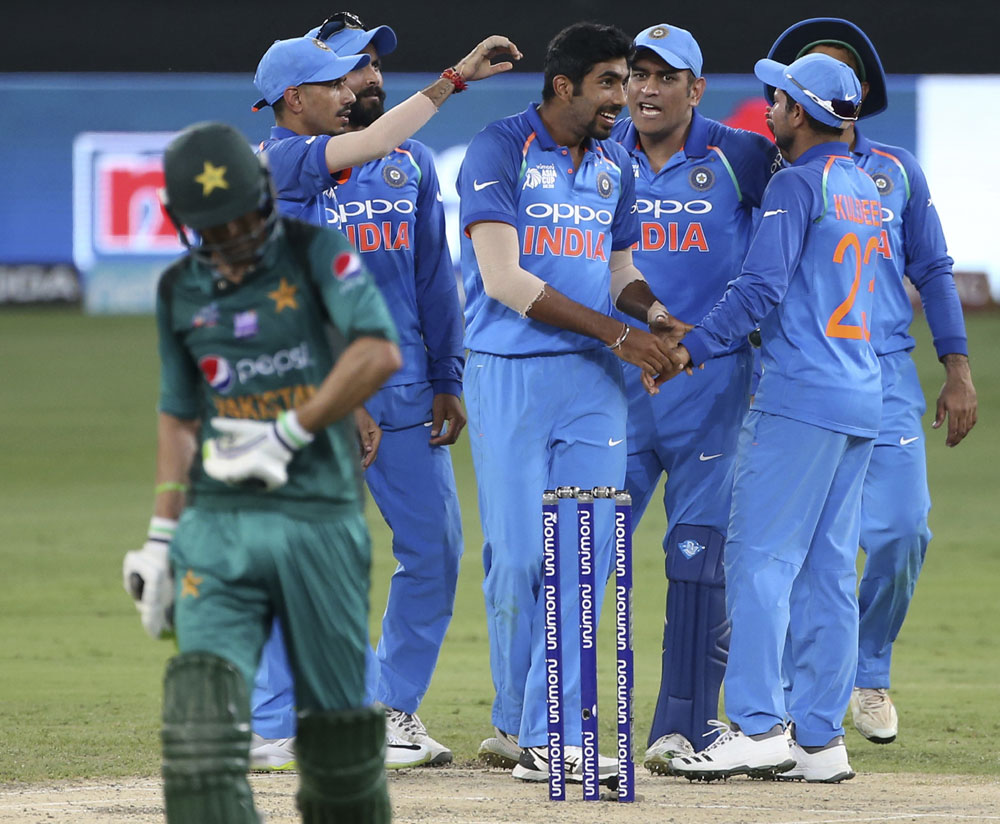 Pakistan post 237/7 against India