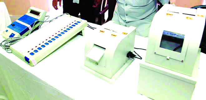 Paper trails at all booths for fair 2019 polls: EC