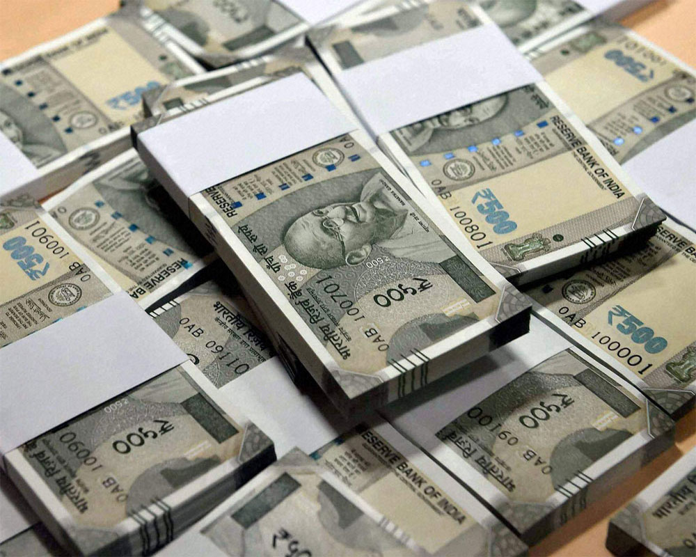 Rupee drops 29 paise to 72.49 against US dollar