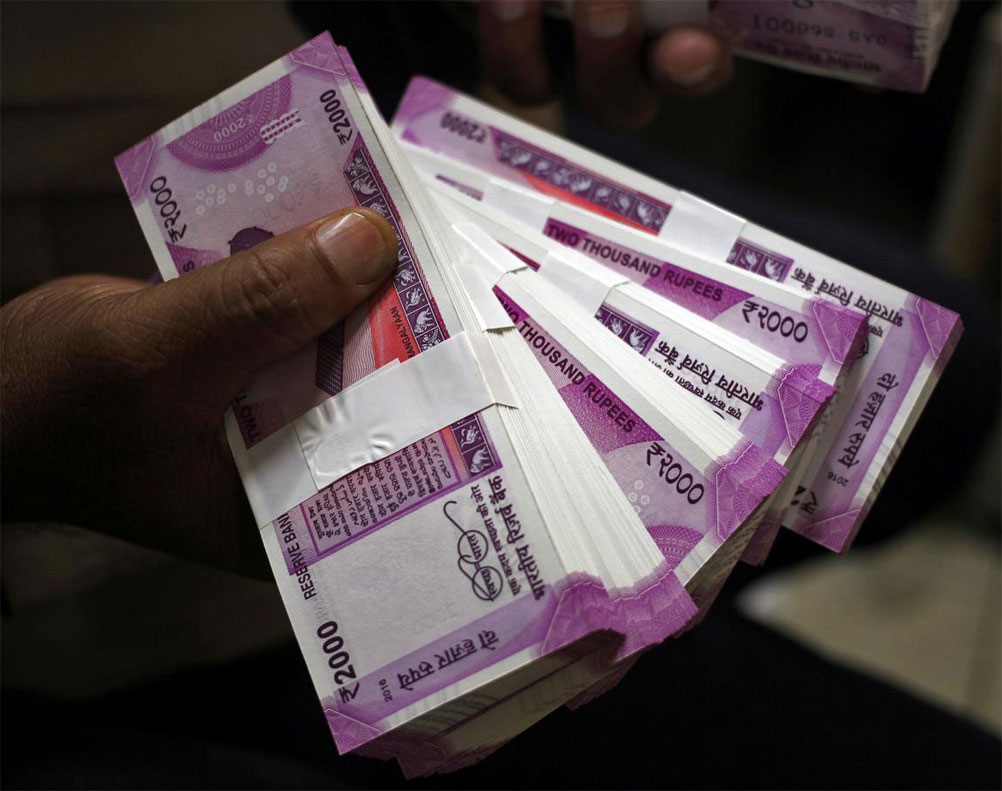 Rupee sinks to new low of 72.91, drops 22 paise against USD