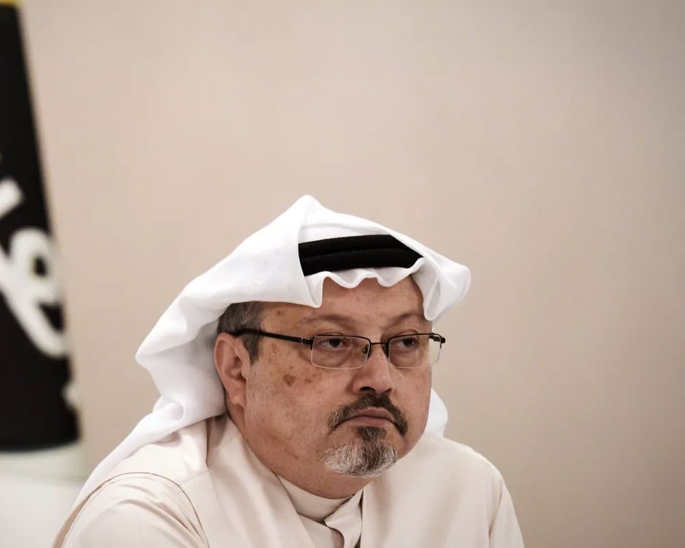 Saudi king, crown prince send condolences to Khashoggi´s son