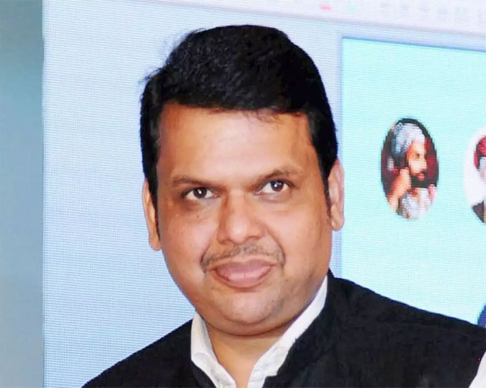 SC issues notice to Maha CM on plea against his election