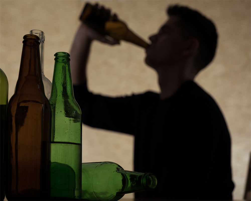 Sharp decline in youth drinking in UK
