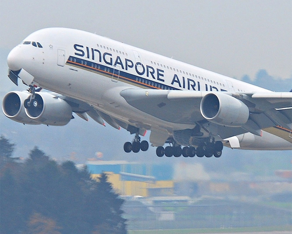 World's longest flight departs Singapore for New York