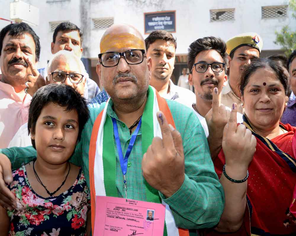 61 pc voter turnout in last phase of LS polls: EC