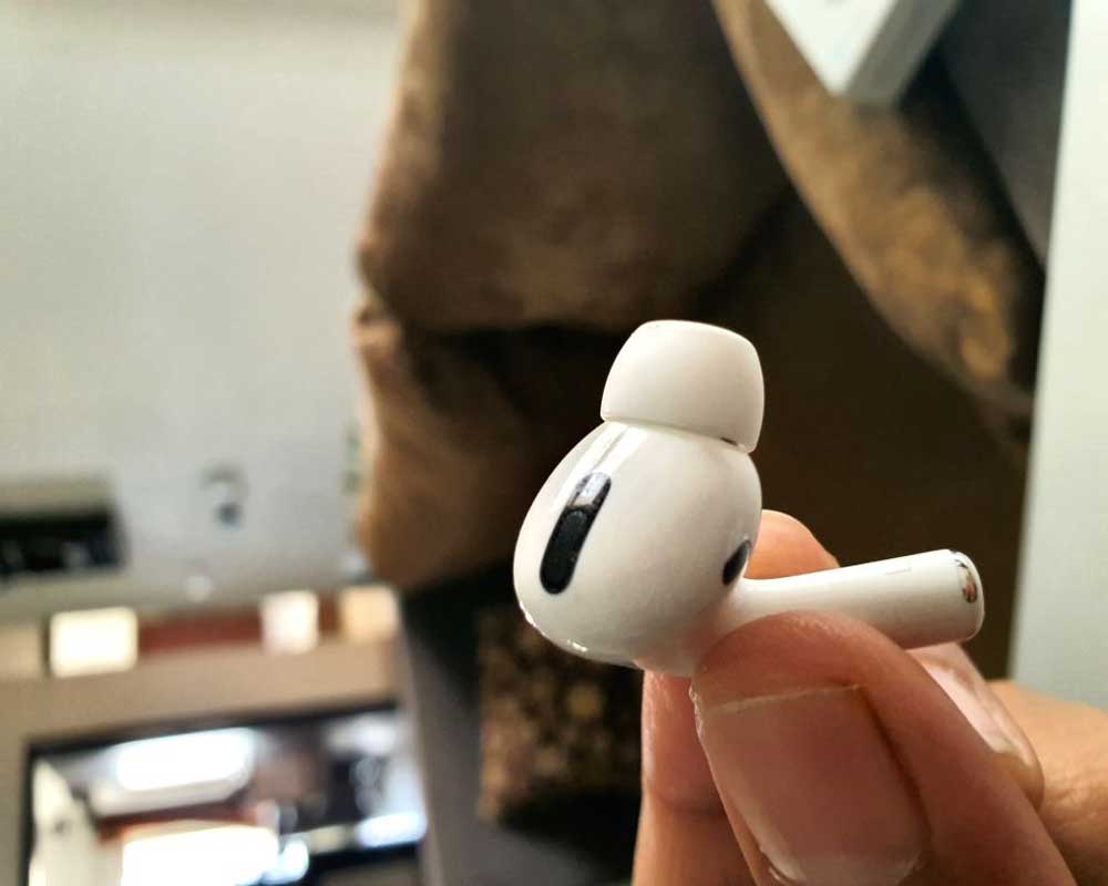 Apple issues firmware update for AirPods Pro