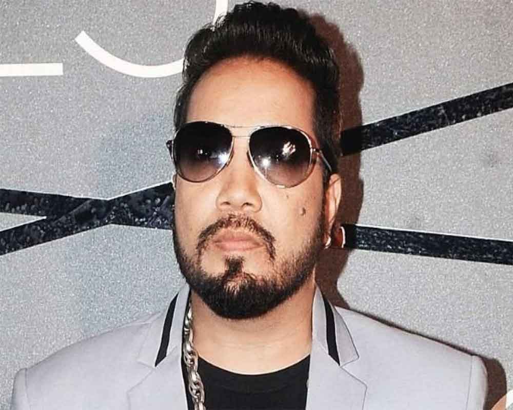 Ban on Mika lifted; he says won't sing in Pak again