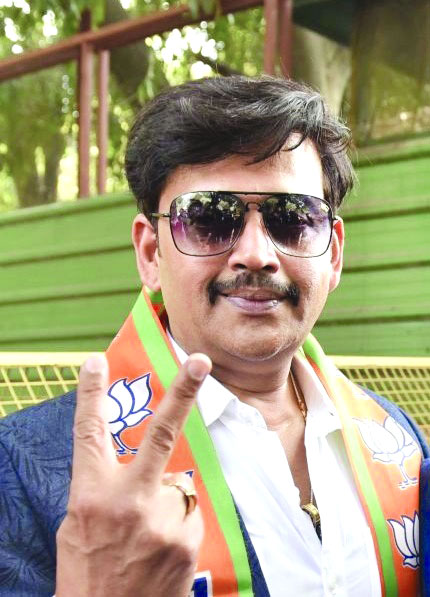 BJP picks Ravi Kishanfor Gorakhpur, drops Sant Kabir Nagar MP