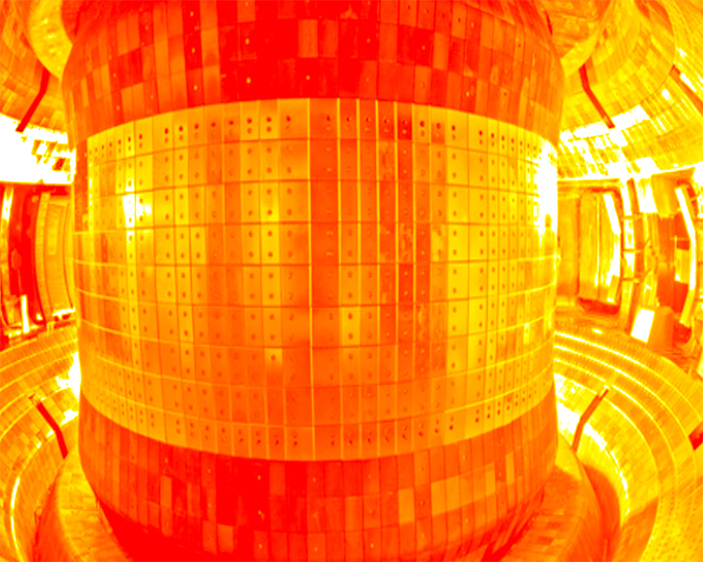 China to complete artificial sun device this year: official