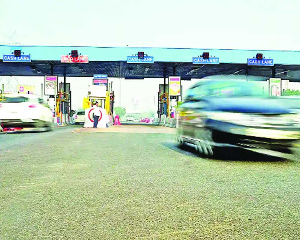 Commercial vehicles entering Delhi get 7 more days for RFID