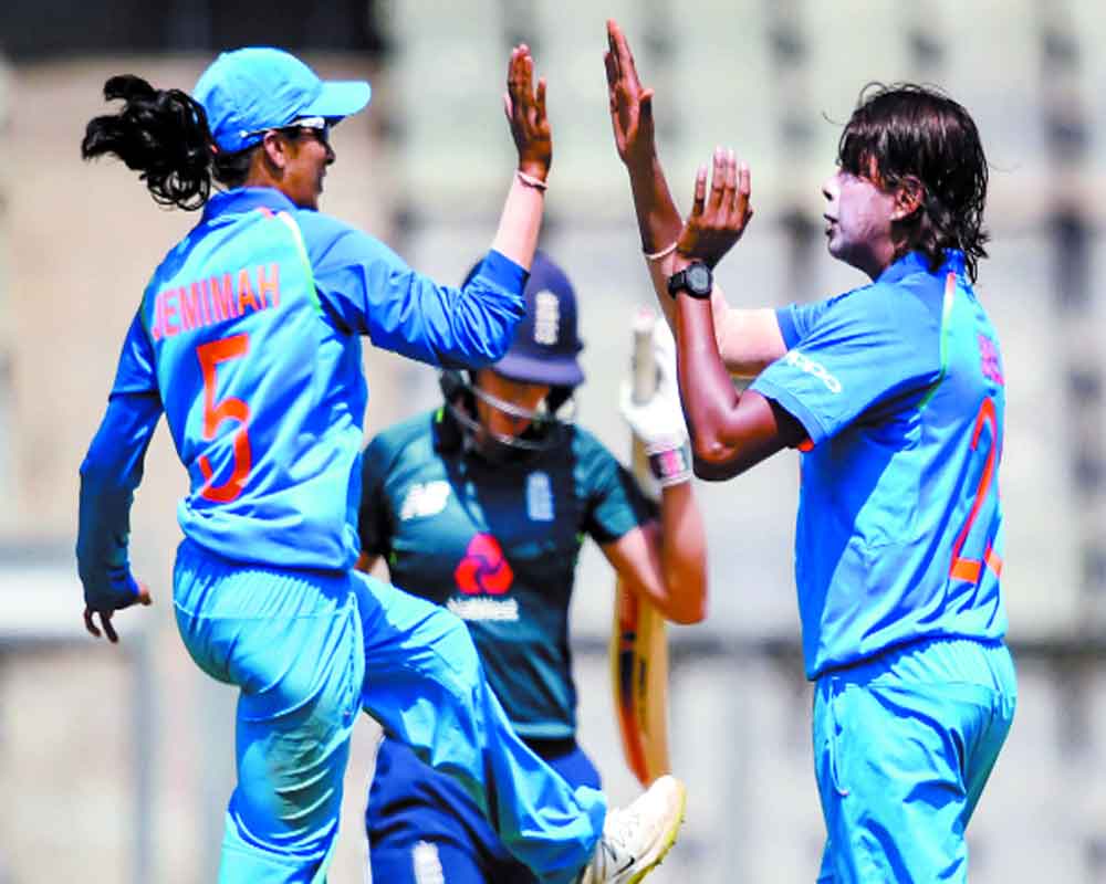 Consolation win for Eng Eves