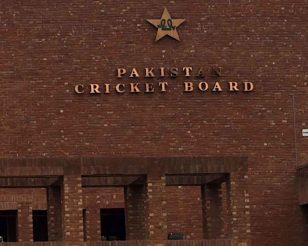 Covering of Imran pictures in India regrettable: PCB