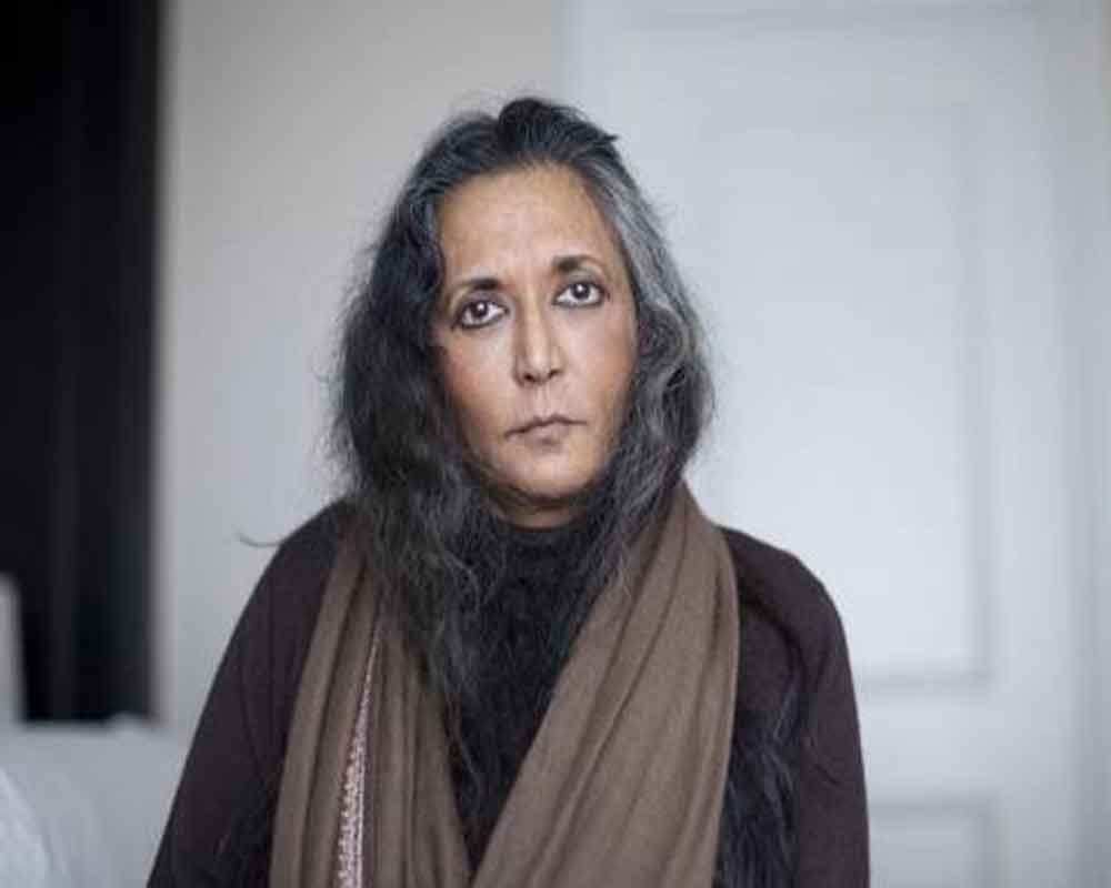 Deepa Mehta to be feted with Lifetime Achievement Award