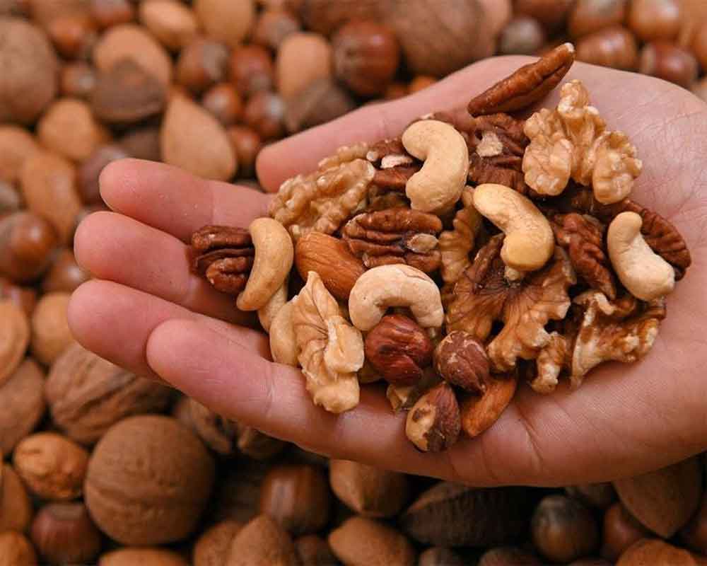 Eating nuts twice a week lowers heart attack risk: Study