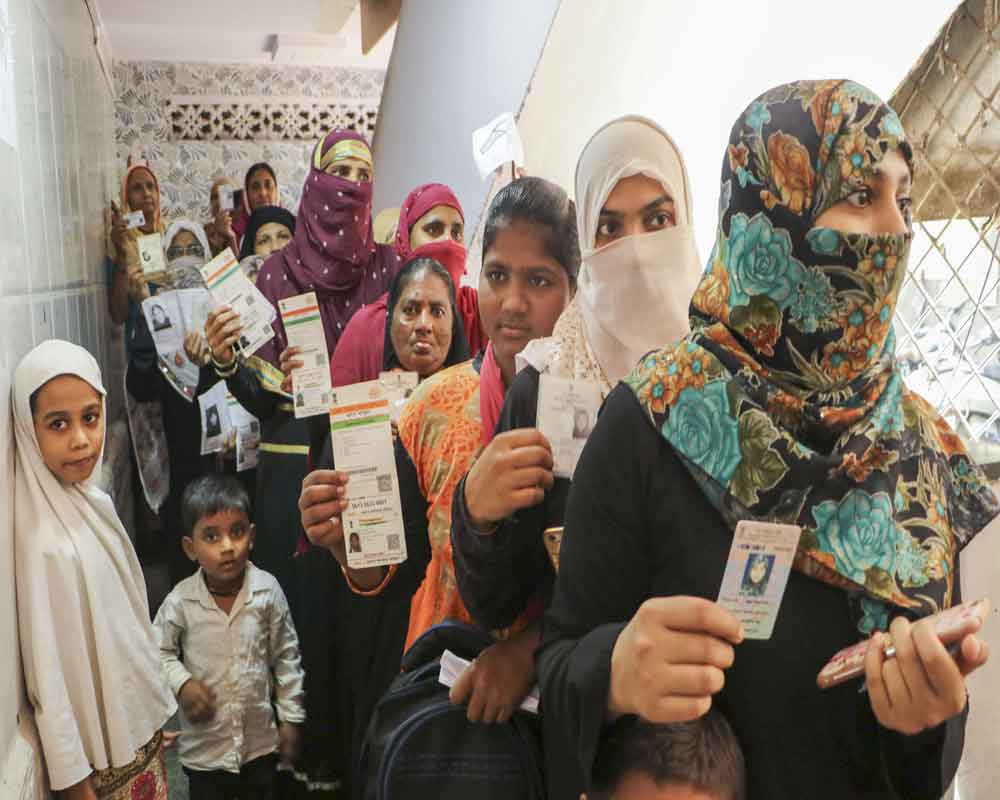 Exit polls forecast big win for BJP in Maha, Haryana