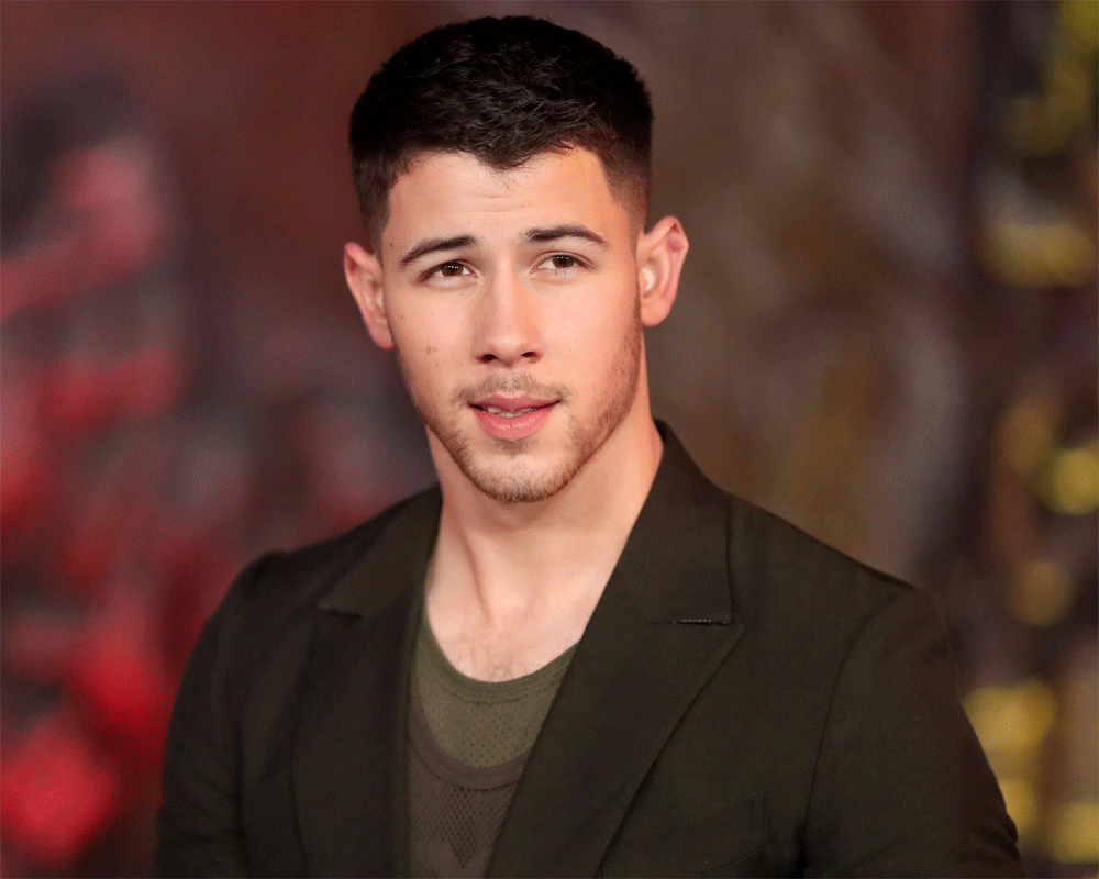 Nick Jonas - A trademarked Curly Hairstyle to melt females! - The Lifestyle  Blog for Modern Men & their Hair by Curly Rogelio