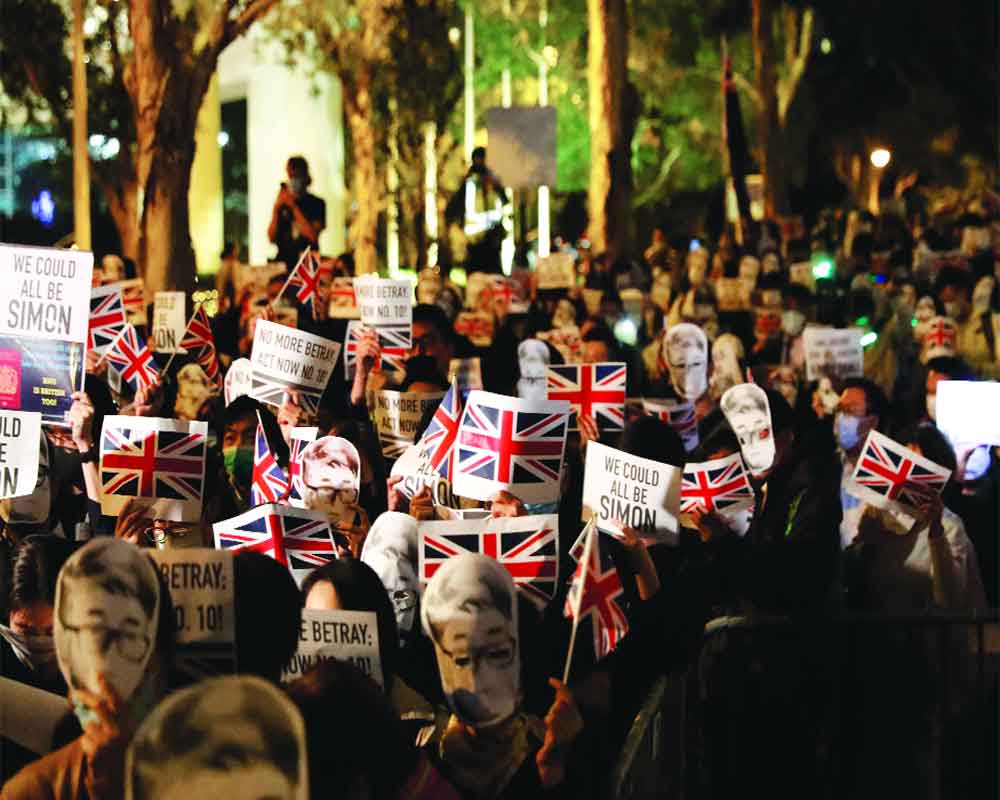 HK protesters ask former colonial ruler UK to emulate US