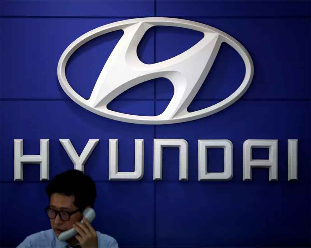 Hyundai unveils compact SUV Venue; launch next month