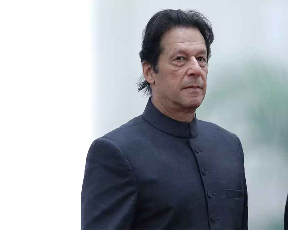 Imran Khan speaks to PM Modi, expresses desire to work together: FO