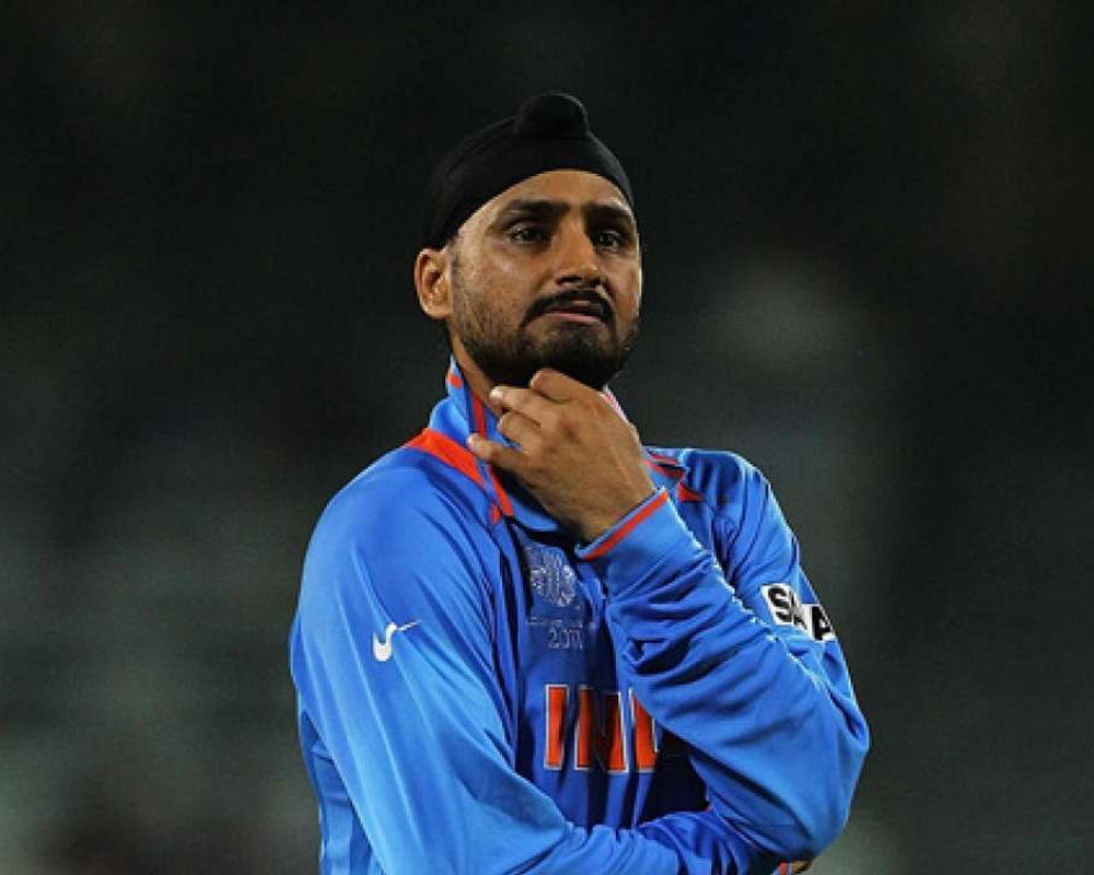 India shouldn't play Pakistan in WC, says Harbhajan