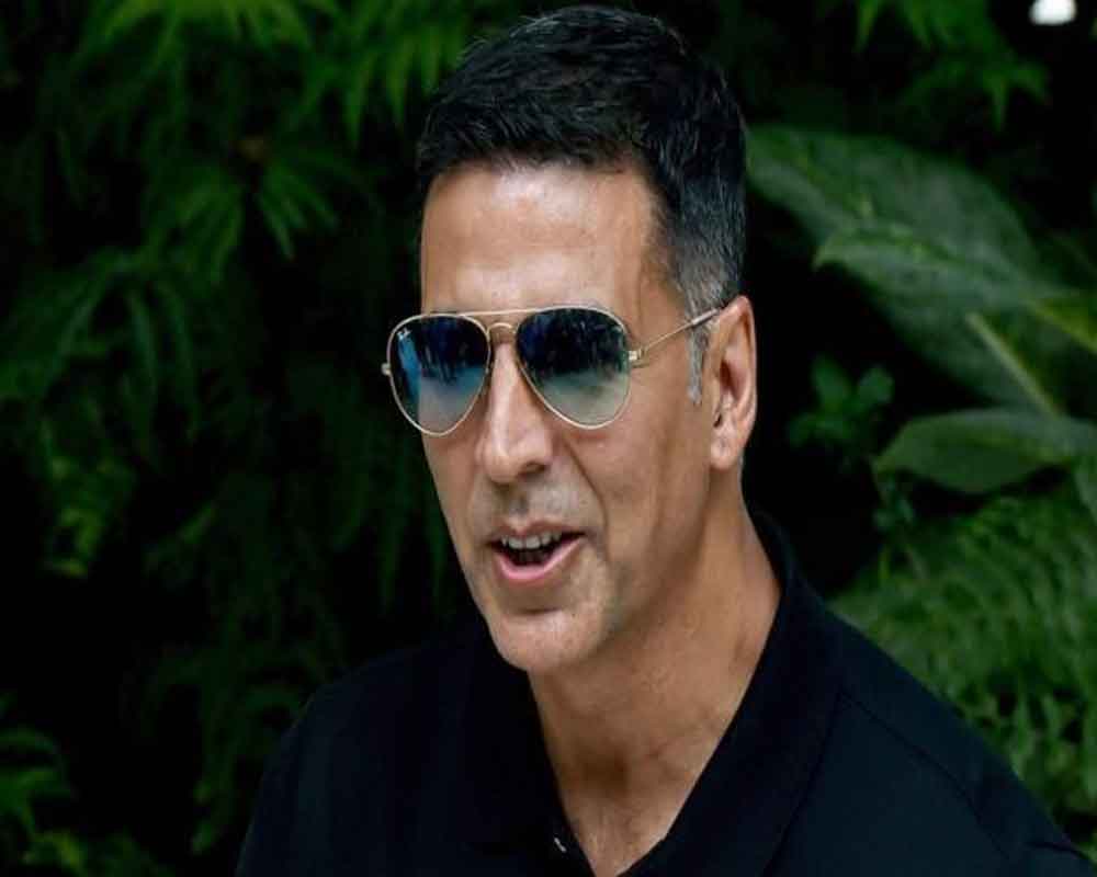 Inspired by Jason Statham, Akshay pulls off #BottleCapChallenge