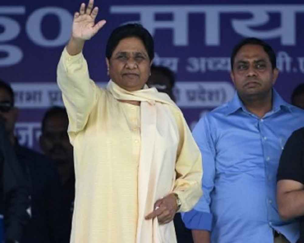 I-T dept attaches Rs 400 cr 'benami' plot in Noida belonging to Mayawati's brother, wife