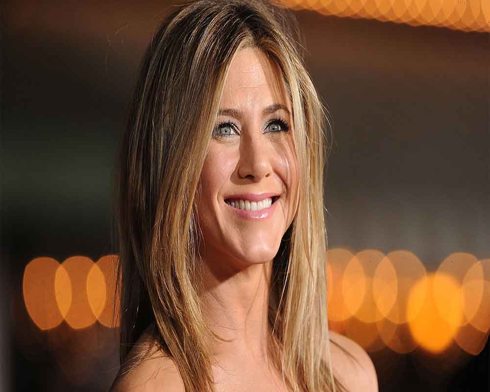Jennifer Aniston won't take to social media