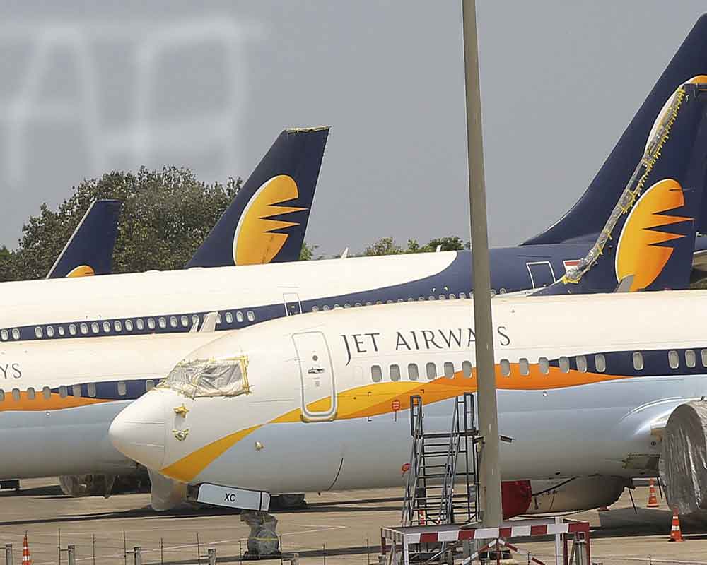 Jet Airways shares tumble 10 pc