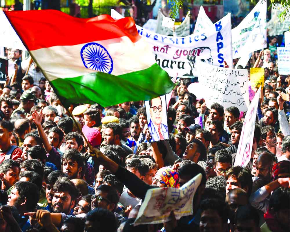 JNU protesters jolt Delhi to a halt