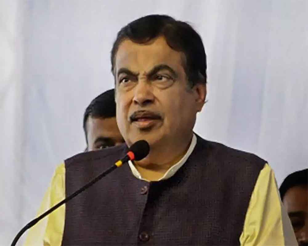 LIC offers Rs 1.25 lakh cr line of credit by 2024 to fund highway projects: Gadkari