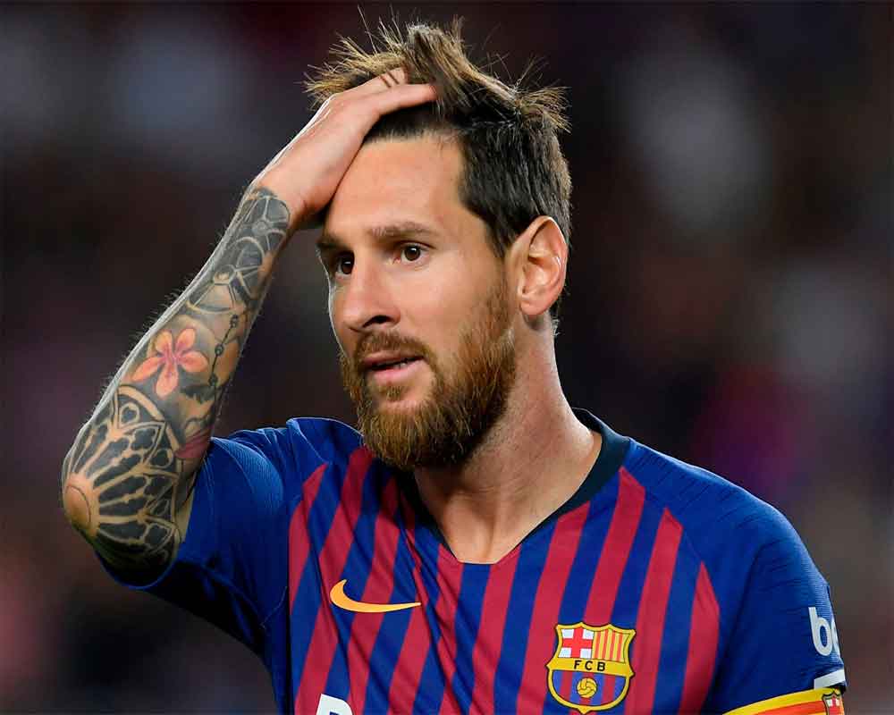 Lionel Messi calls for resuming search for missing Sala