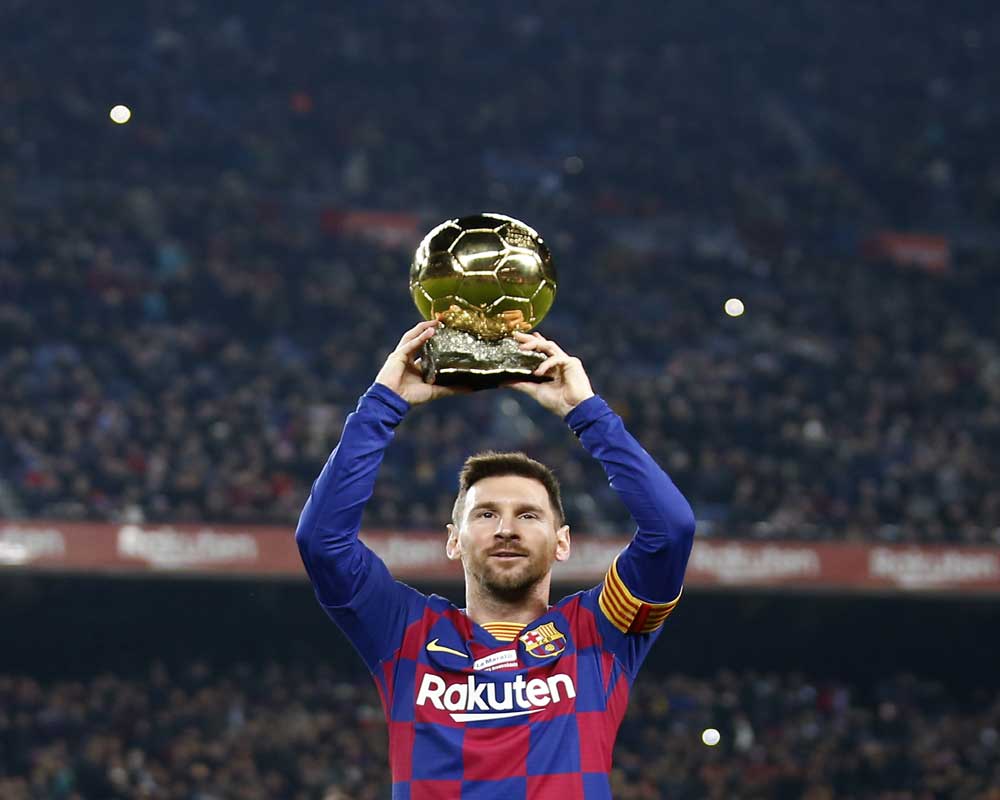 Messi hat-trick breaks La Liga record as Barca put five past Mallorca