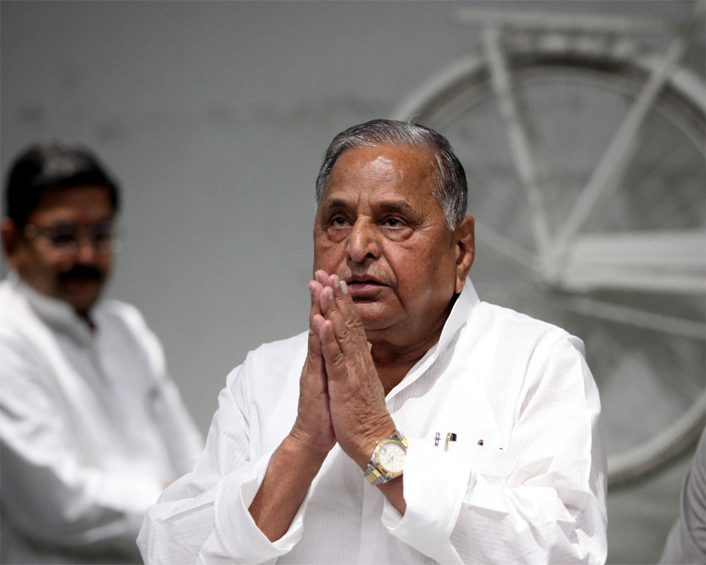 Mulayam's name not in list of SP star campaigners