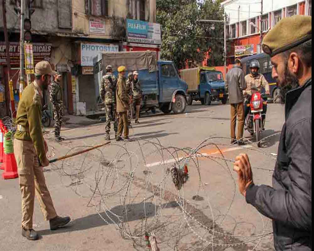 Musa killing: Curfew continues in parts of Kashmir for second day